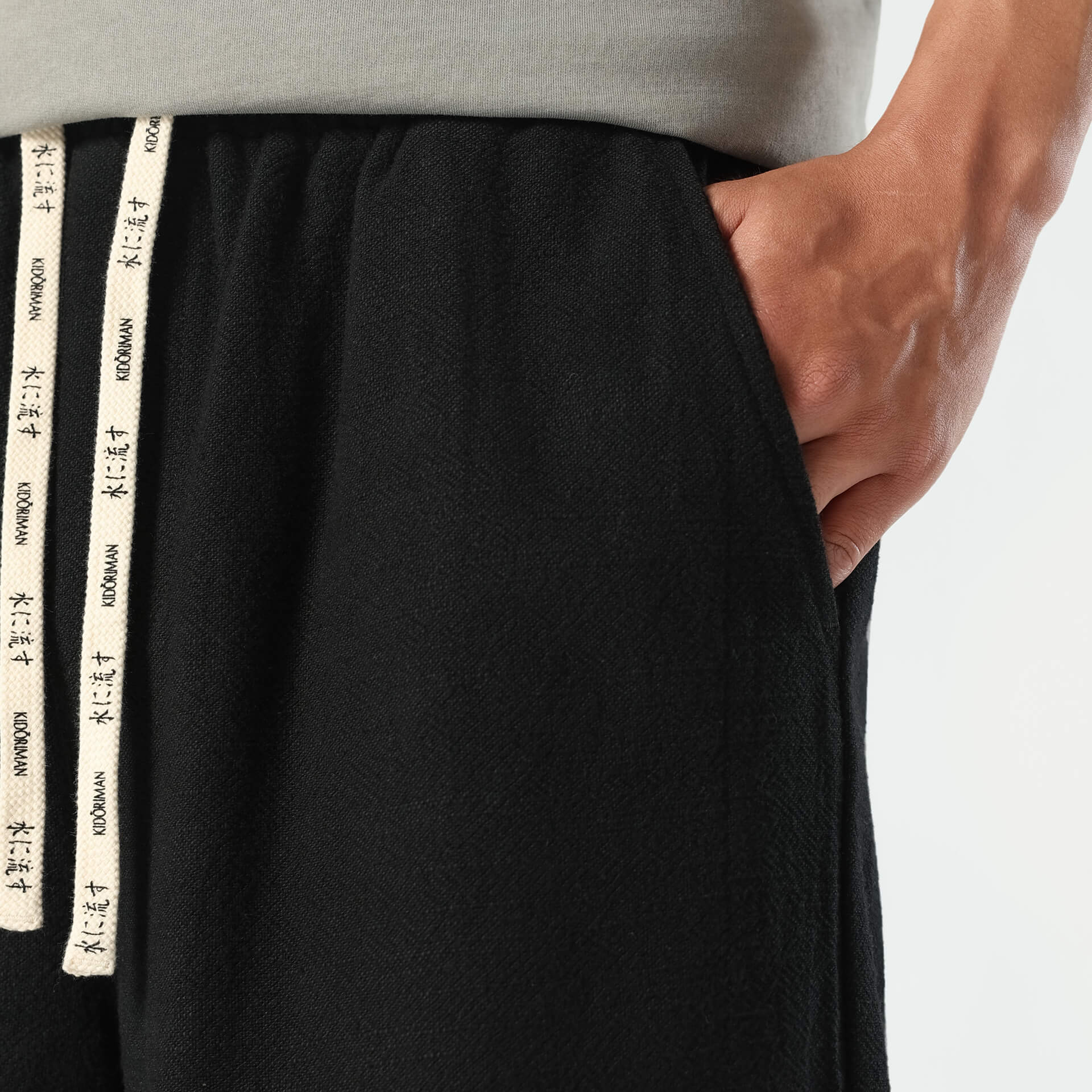 Atoji Above the Knee Shorts - Image 8