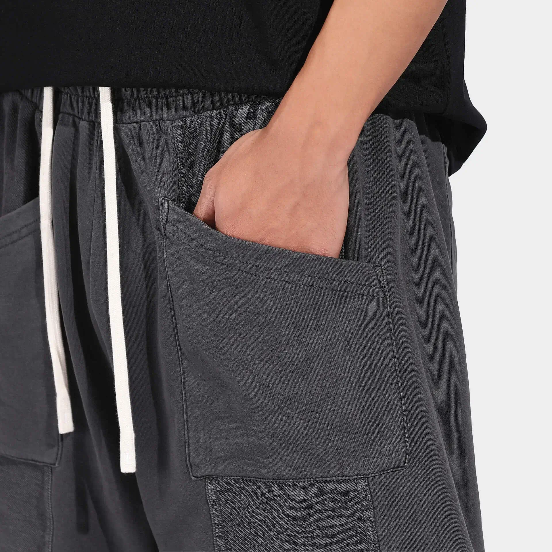 Buki Sweat Shorts - Image 7