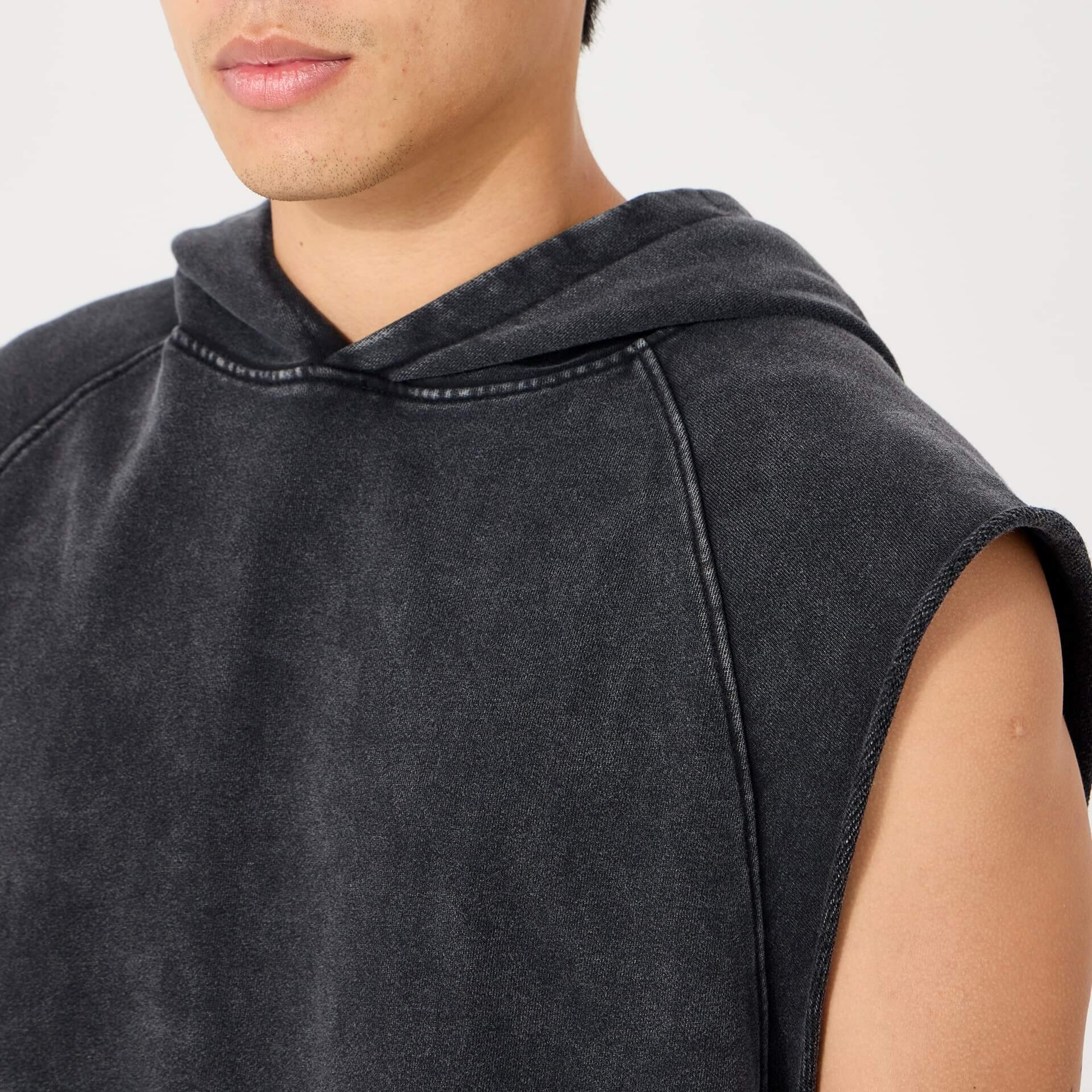 Kagero Sleeveless Hoodie - Image 4